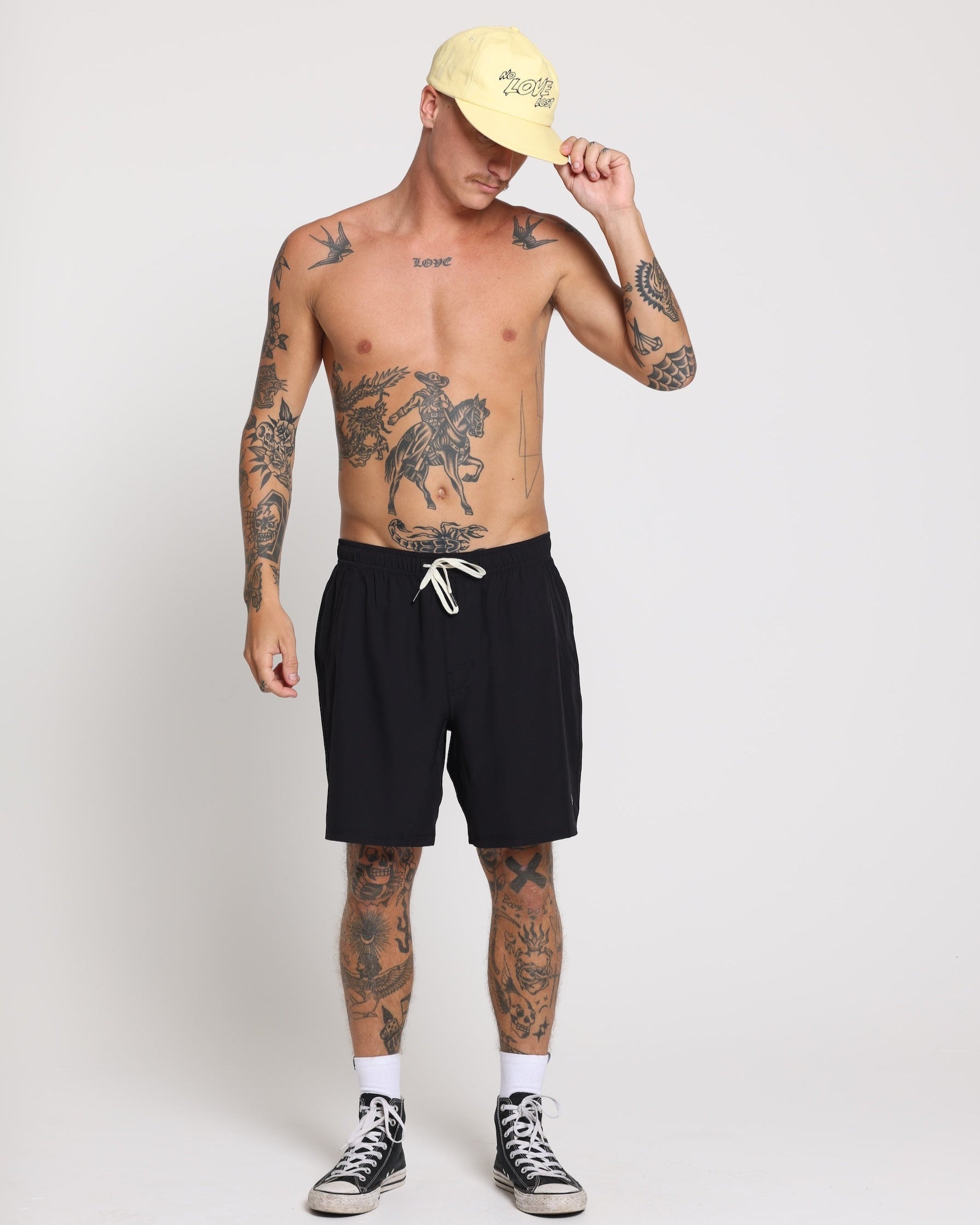 Lined Signature Short - Black/Sand