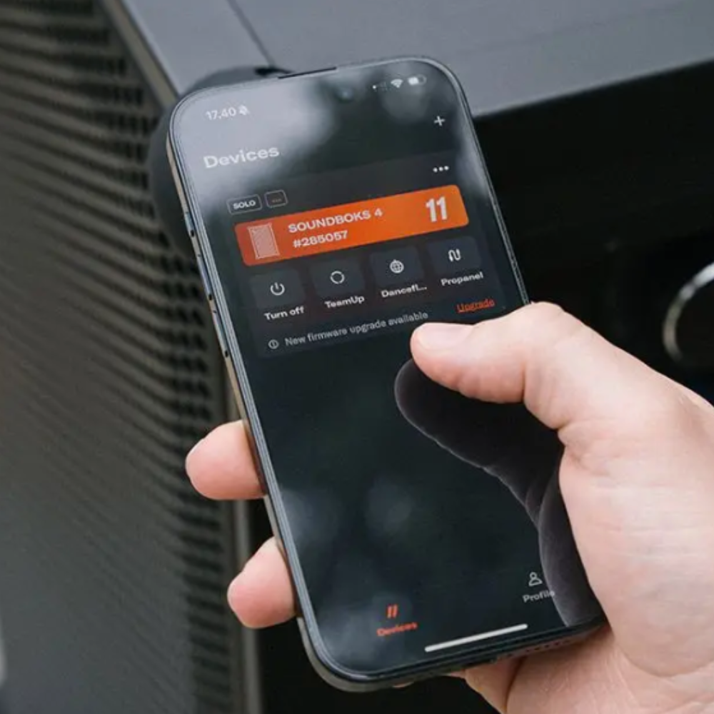 Rallee Soundboks Speakers