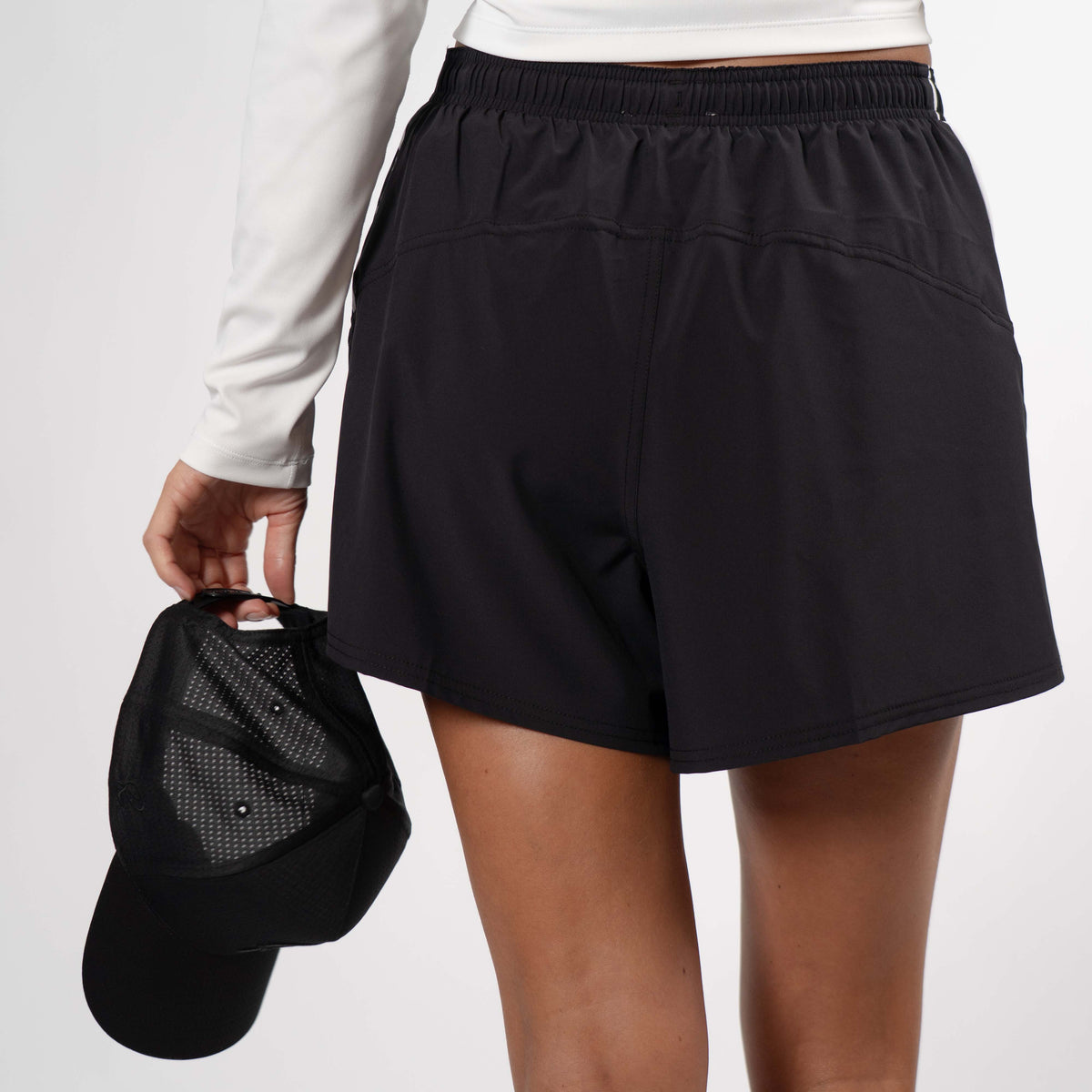 Ash Barty Player 4" Short - Black / White