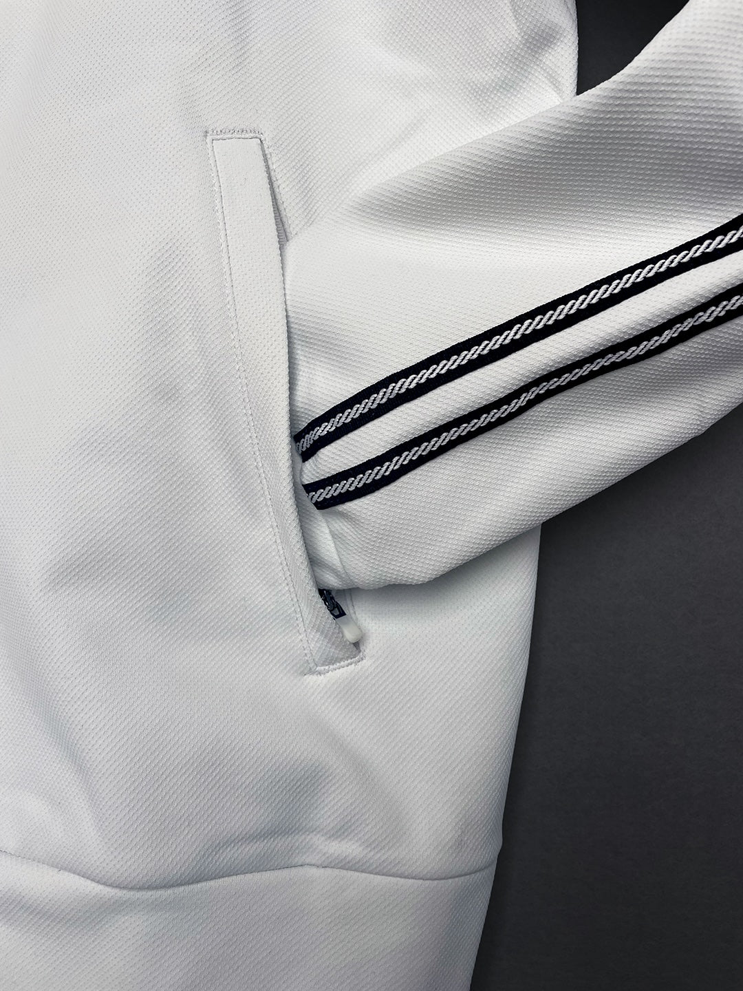 Hero Jacket - White