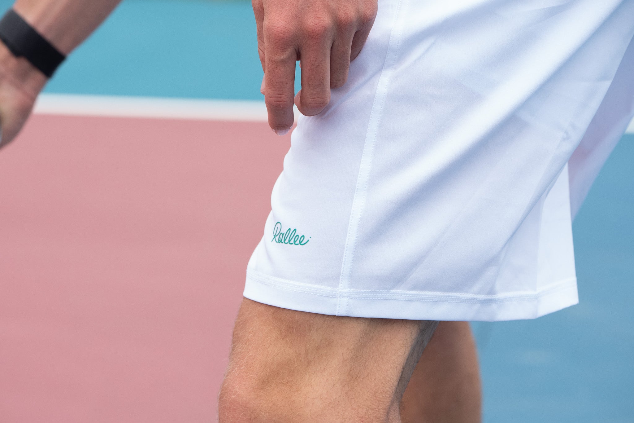 Lined Signature Short - White